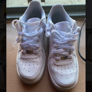 Air Force 1s sneakers